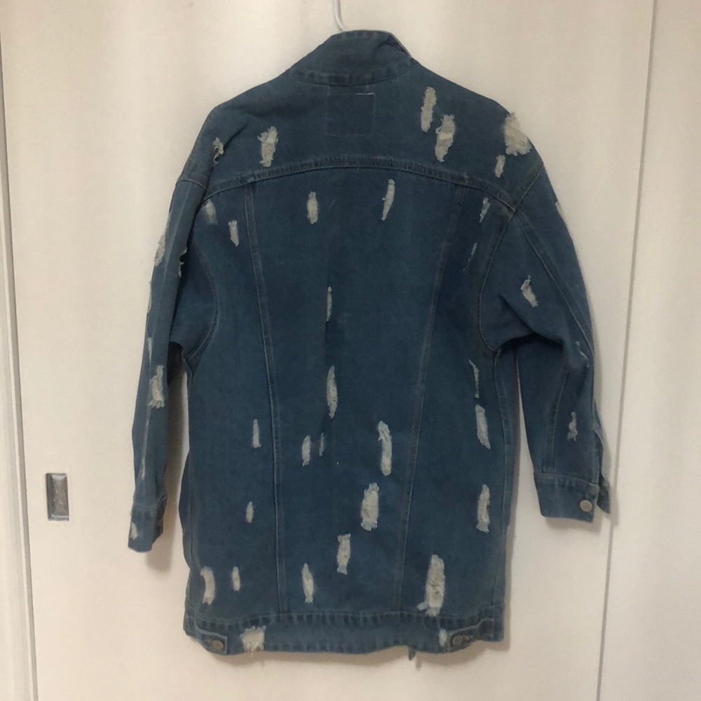 Distressed Denim Jacket 🧥 - Picture 3 of 5